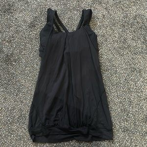 Size 4 lululemon bra tank in the colour black. Perfect condition